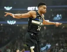 半岛体育官网-字母哥在SKT比赛中战术调整今晚里尔扳平良机，今夜那不勒斯调整名单以备NBA季后赛直接炸裂的简单介绍