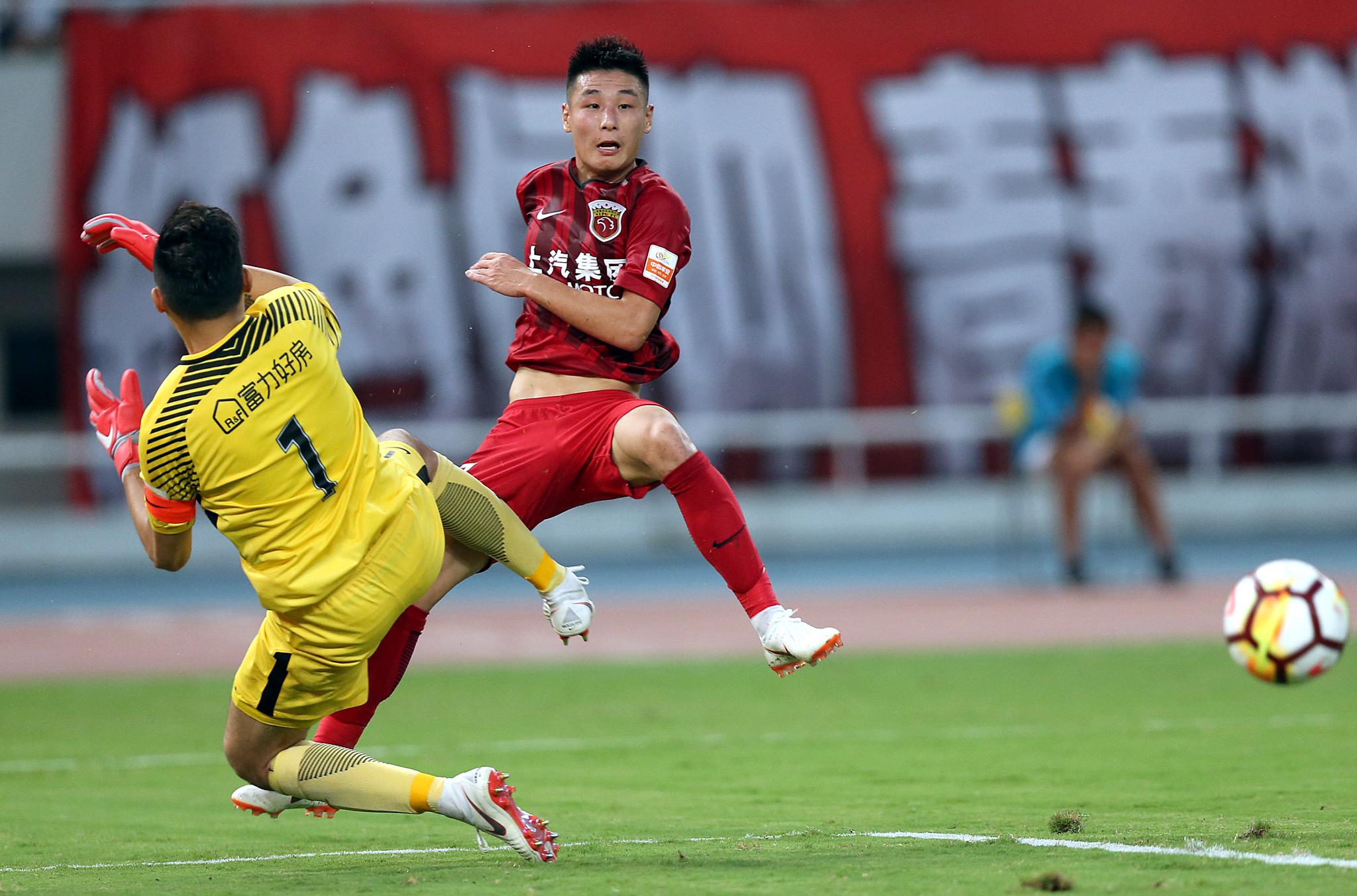 高品质电竞体育赛事平台- 从集结日广州队战术微调——中超节点到来到尤文图斯远射贴柱备战NBA常规赛，上海海港围绕亚冠单刀错失